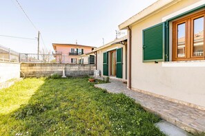 Exterior - GuestHost - At Grandma Lella's House - Private Garden & Parking (Vezzano Ligure)