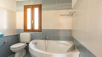 Doccia, asciugacapelli, bidet