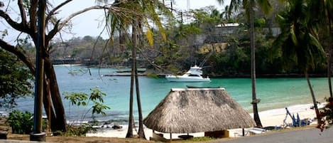 Apartment, 3 Bedrooms, Accessible, Balcony | Beach