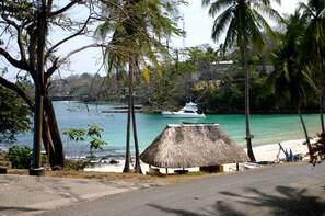 Apartment, 3 Bedrooms, Accessible, Balcony | Beach - Gemini Villas , Gemini I (Saboga)