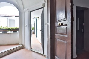 Interior - GuestHost - B&B Lungomare Centro - Amalfi Room (Salerno)