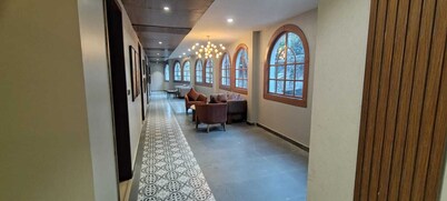 Ensober Kainchi Dham