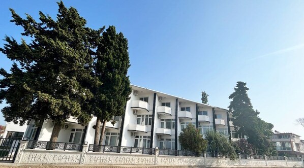 Unclassified image, 1 of 30, button - DENİZ YILDIZI OTEL (Ayvalik)