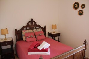 Maison, 4 chambres, fumeurs, balcon | 4 chambres