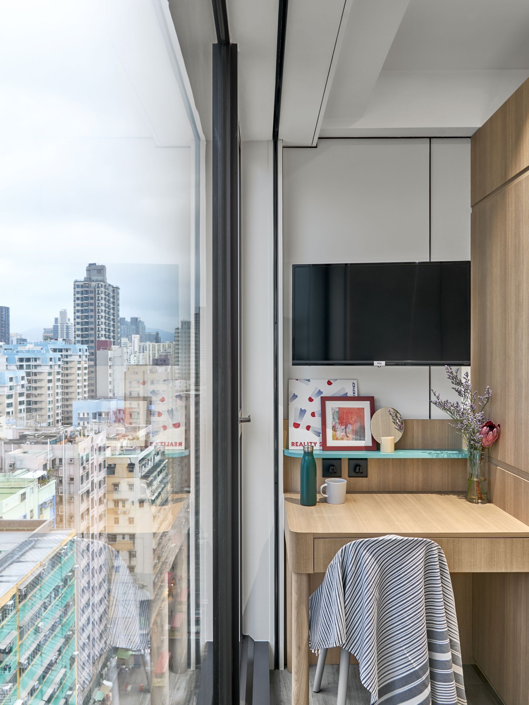 Kahden hengen perushuone, 1 parisänky, tupakointi kielletty | Työpöytä, kannettavalle tietokoneelle sopiva työtila, ilmainen Wi-Fi