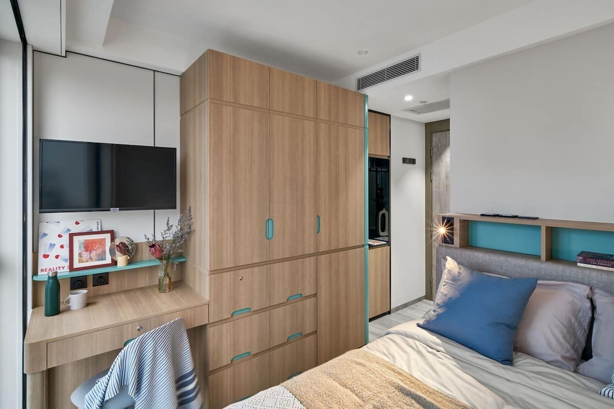 Basic Double Room, 1 Katil Kelamin (Double), Non Smoking | Meja, ruang kerja komputer riba, Wi-fi percuma