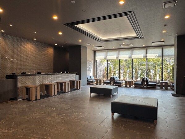Lobby - Hotel Route Inn Kyoto Kumiyama (Kumiyama)