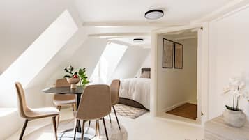 1 sovrum, strykjärn/strykbräda, internet och sängkläder