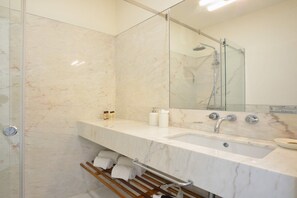 Dusche, Haartrockner