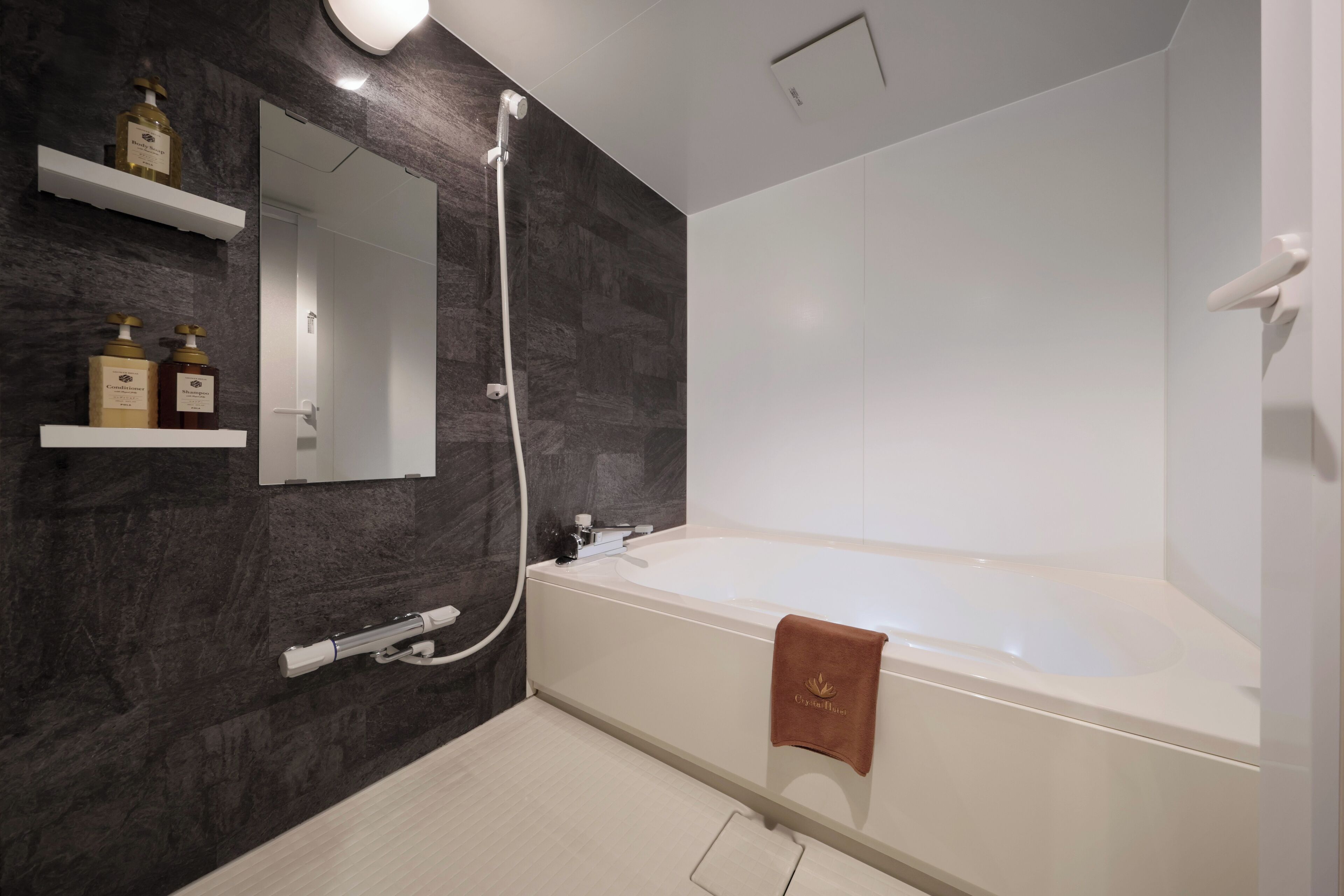 Suite in Japanse stijl, niet-roken | Badkamer | Een aparte badkuip en douche, gratis toiletartikelen, een haardroger