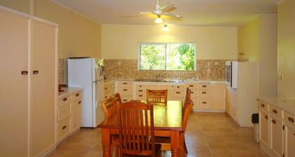 Del Haven Holiday House