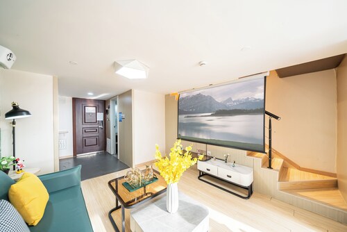 Shanghai Hills&Yunjoy Magic Family Stay