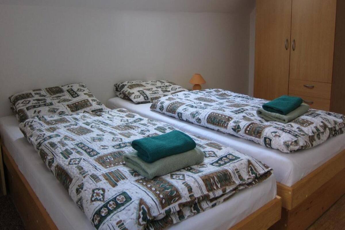 Casa Classic, 3 camere da letto | 6 camere, con arredamento individuale, lenzuola
