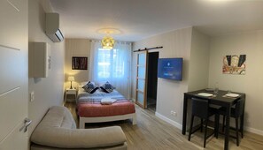 Classic House, 1 Bedroom | Living room