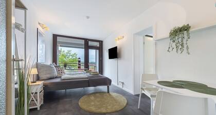 Apartment 'Leuchtturm' with Balcony and Wi-Fi