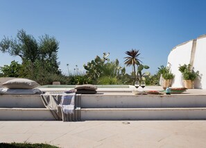 Property grounds - Villa in Chianchizzo I with 5 bedrooms sleeps 13 (Chianchizzo I)