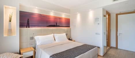 1 bedroom, Internet, bed sheets, wheelchair access