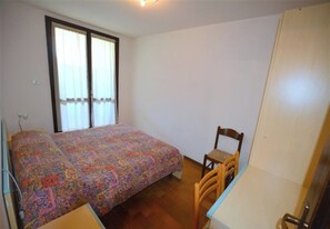 5 chambres, accès Internet