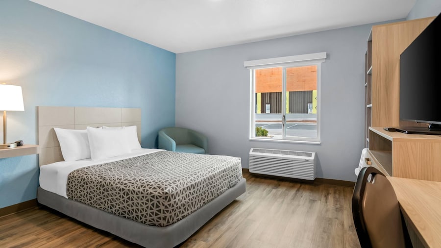 Woodspring Suites Rogers Bentonville