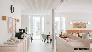 Daily continental breakfast for a fee
