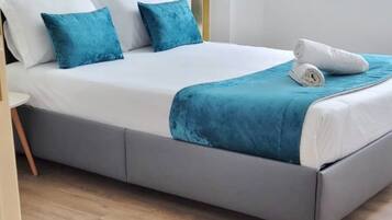 2 bedrooms