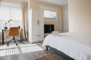 Standard Double Room, 1 Katil Kelamin (Double) | Meja, ruang kerja komputer riba, Wi-fi percuma 