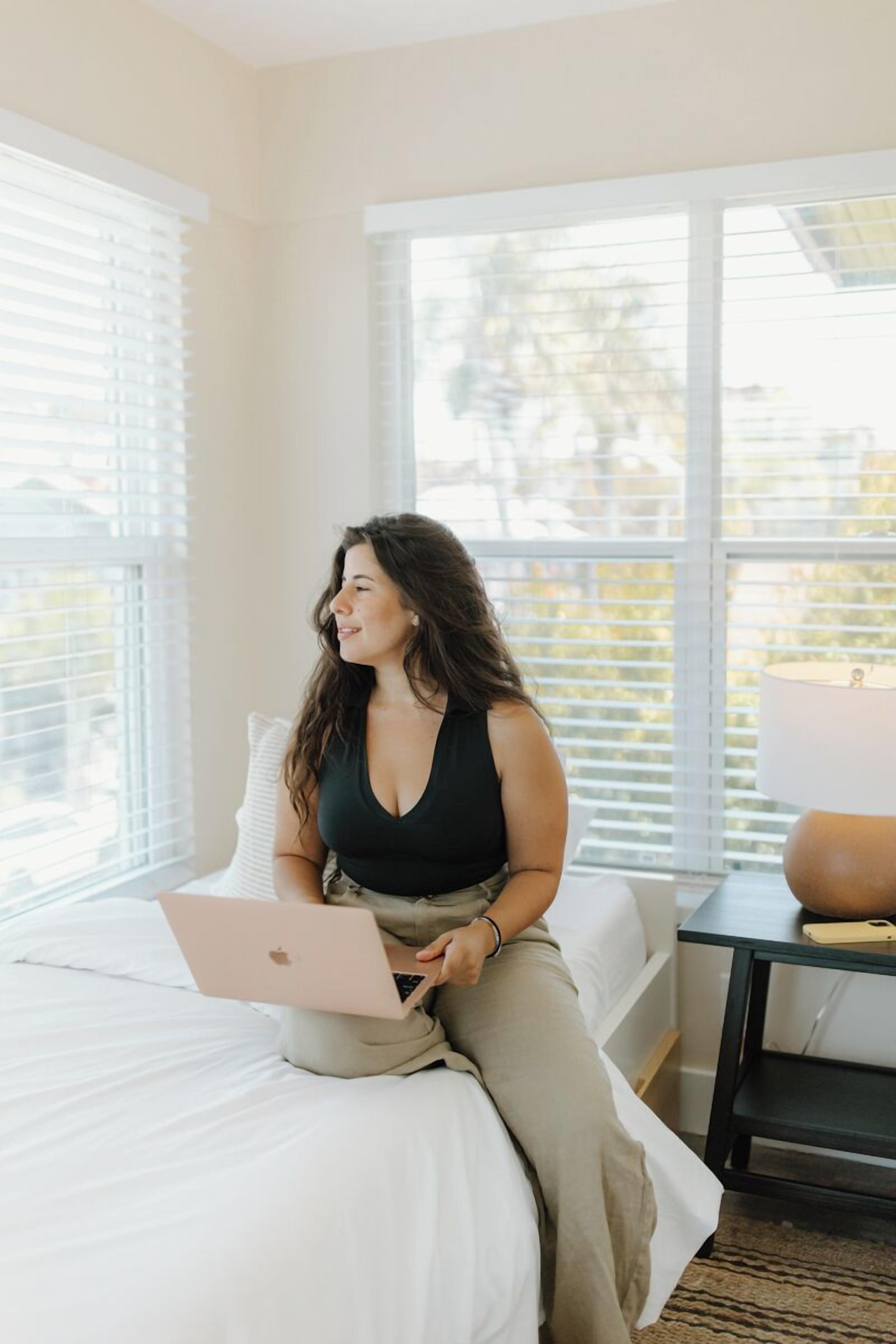 Basic Single Room, 1 Twin Bed | Desk, laptop workspace, free WiFi