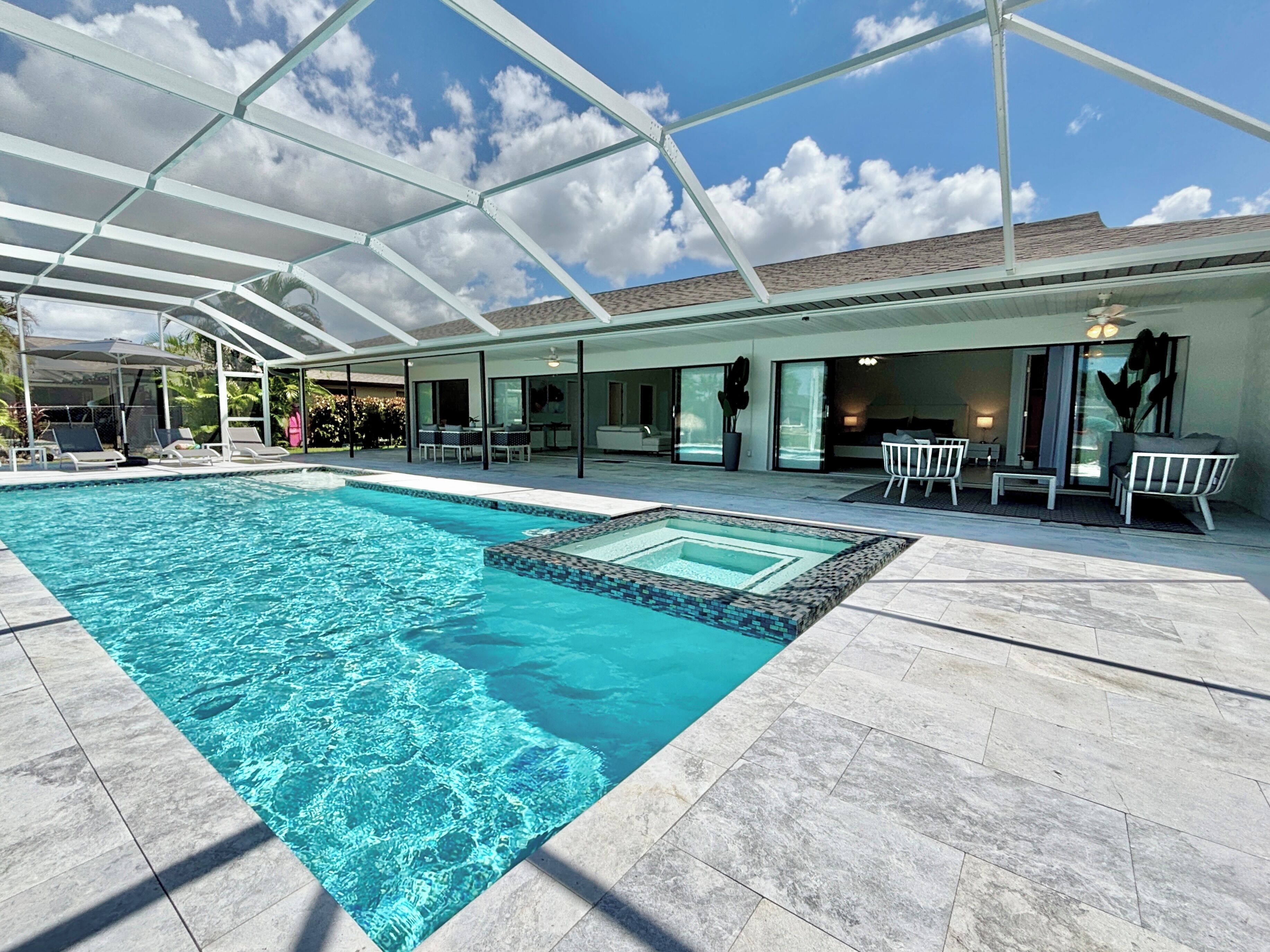 Outdoor pool, a heated pool