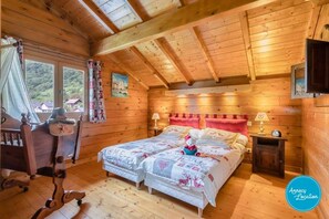 3 bedrooms, iron/ironing board, free WiFi