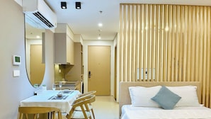 ซิตี้อพาร์ทเมนท์, 1 ห้องนอน, ระเบียง