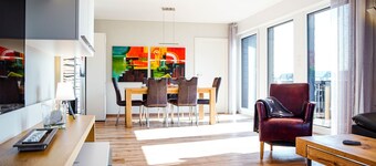 Ferienwohnung in zentraler Lage mit Balkon, Garage und Ladestation E-Autos