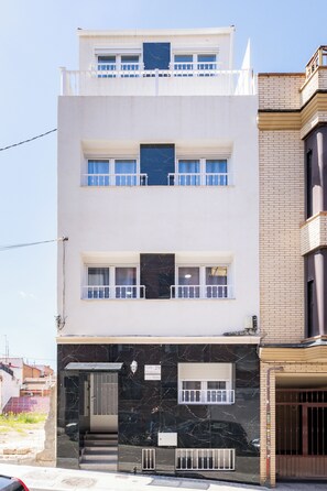 Façana frontal de l'allotjament