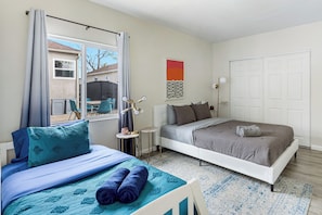 Strykejern/-brett, wi-fi (inkludert) og sengetøy