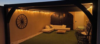 Beautifully renovated Provencal farmhouse - Swimming pool & Spa