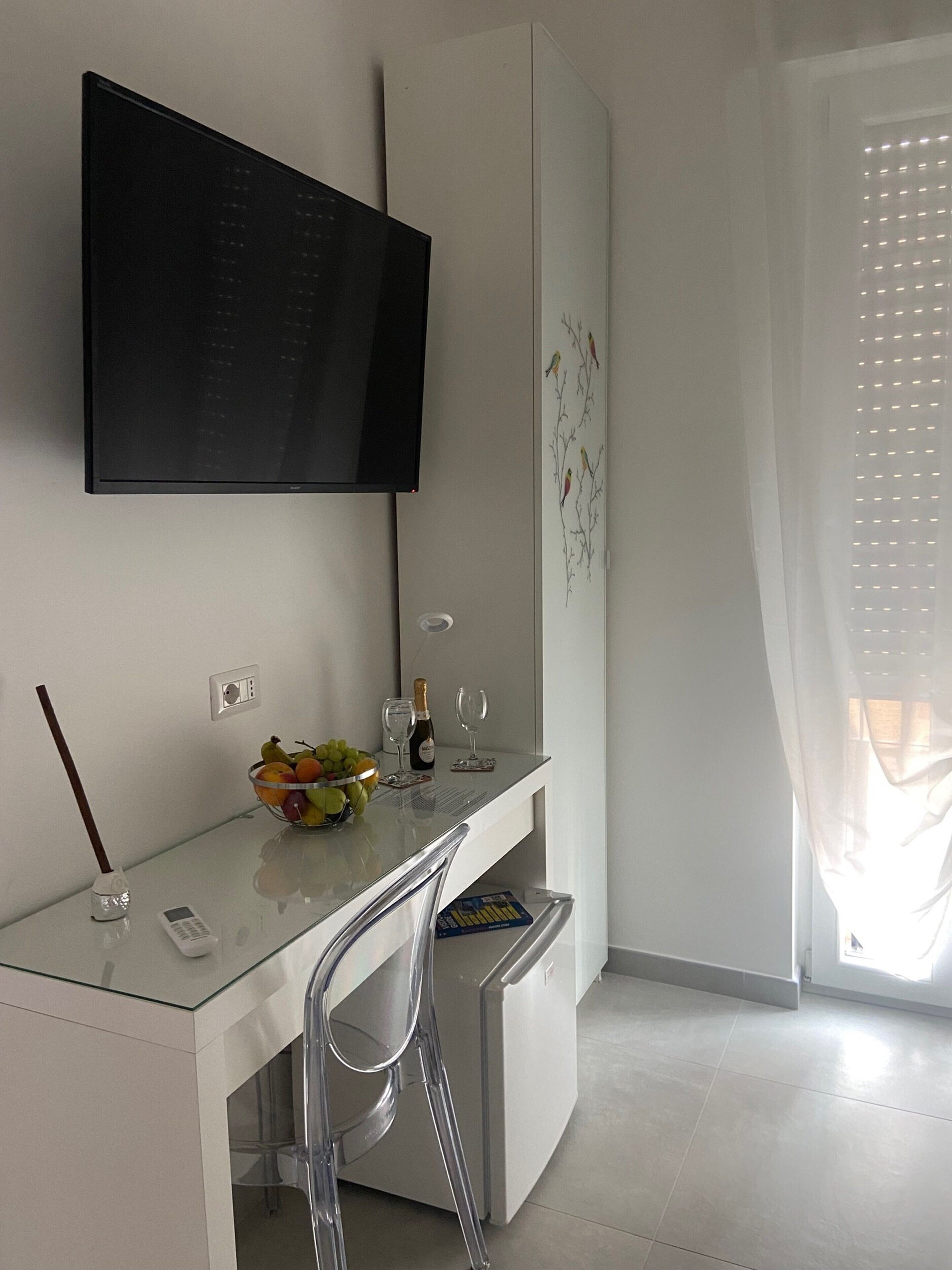 Rom – superior, parkutsikt | Minibar, individuelt dekorert, individuelt innredet og skrivebord