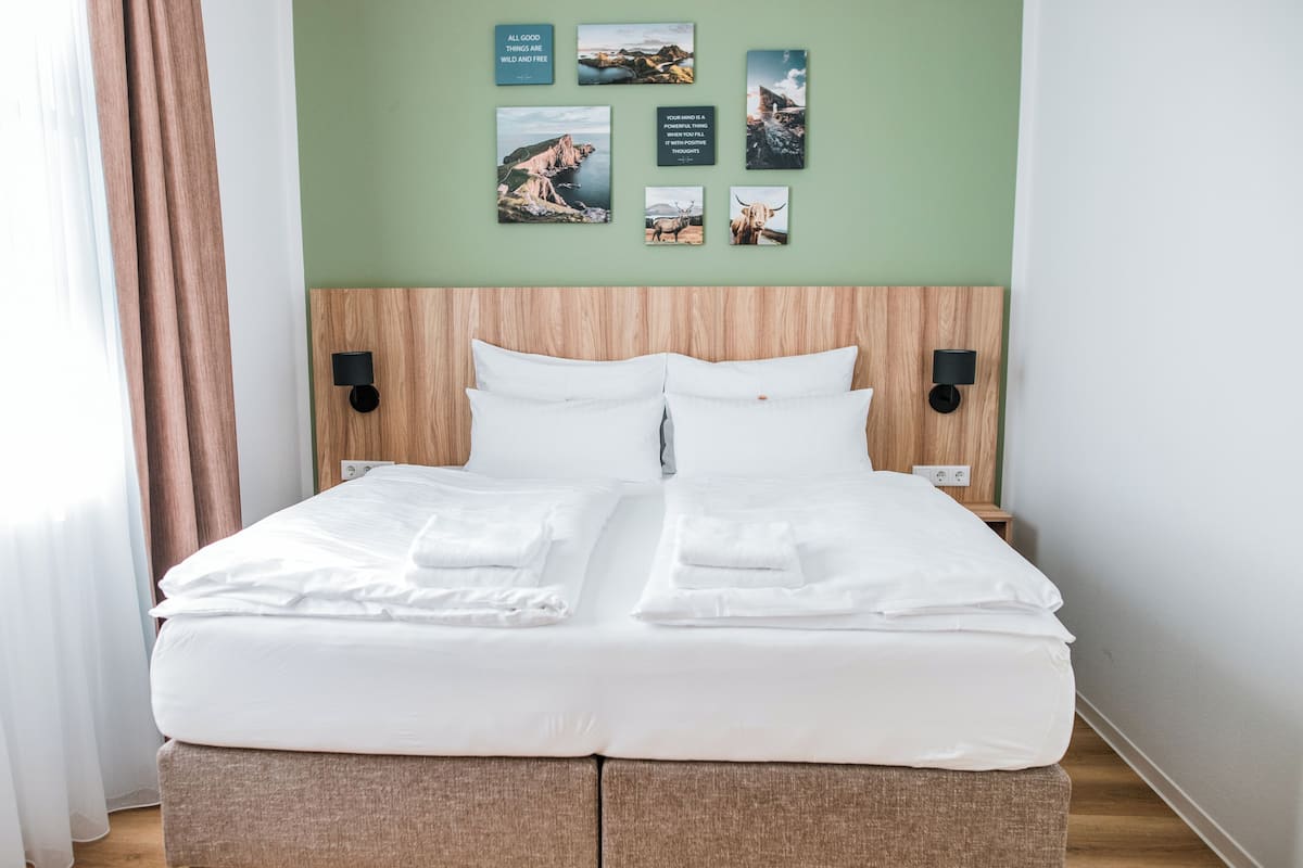 Doppia Comfort, vista giardino | Una scrivania, postazione laptop, Wi-Fi gratuito