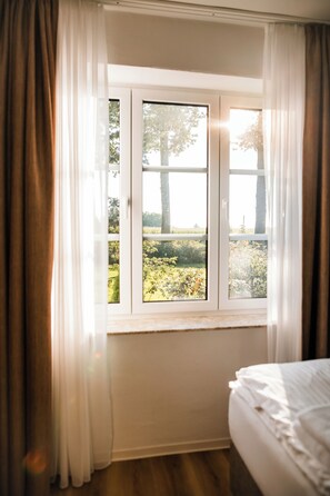 Comfort Double Room, Garden View | Desk, laptop workspace, free WiFi