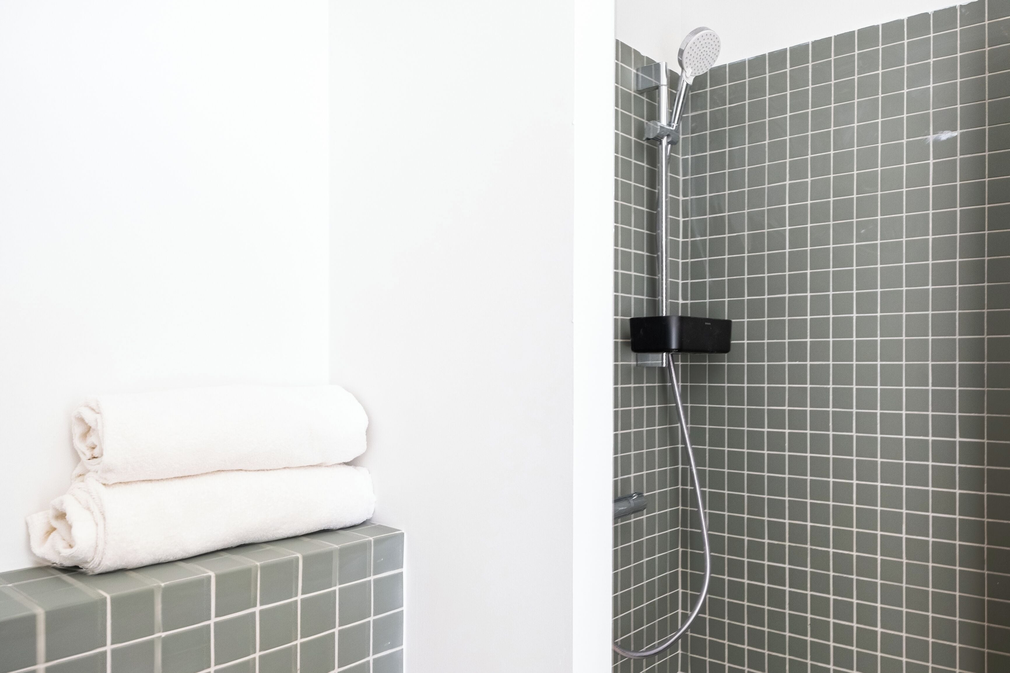 淋浴設備、風筒、提供毛巾、番梘