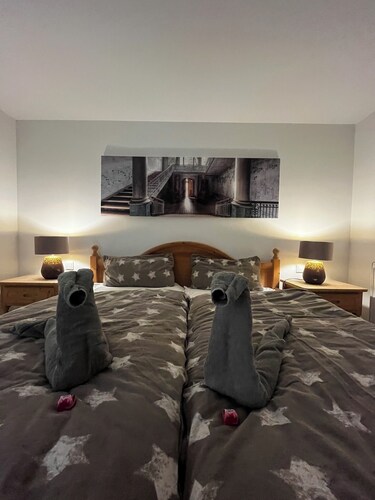 Frisch Renovierte Souterrain Ferienwohnung