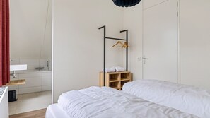 3 bedrooms, free WiFi - Detached home for six people (Opperdoes)