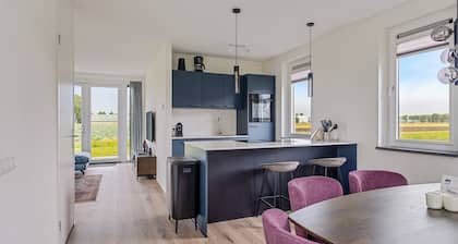 Detached home for six people