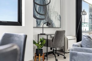 1 habitación, tabla de planchar con plancha y wifi gratis 