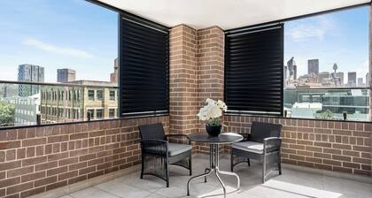 Elizabeth Street Apartments