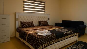 4 bedrooms