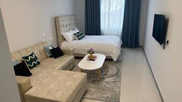 1 bedroom, iron/ironing board, free WiFi