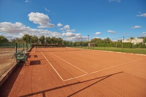 Sport court