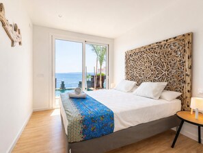 3 bedrooms, iron/ironing board, free WiFi