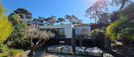 Enceinte de lâhĂ©bergement