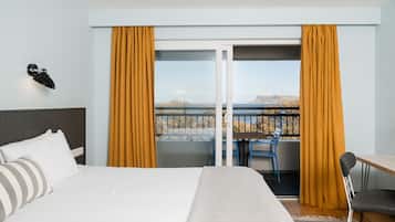 Deluxe Double or Twin Room, Balcony, Sea View