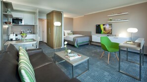 Classic Studio | 1 bedroom, in-room safe, free WiFi